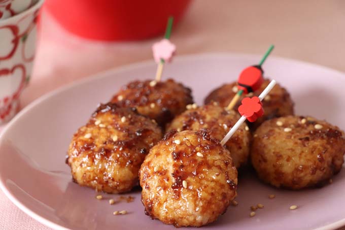 ひとくち焼きおにぎり～胡麻味噌だれ～