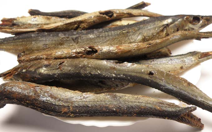 秋刀魚節の通販 築地の鰹節屋 伏高が上質のさんま節を届けます 秋刀魚節の通販 築地の鰹節屋 伏高が上質のさんま節を届けます